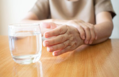 Dra. Rosa Elba Medina Florian - Trastornos-del-movimiento